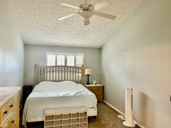 $1,700 | 312 Carriage Lane, Franklin, IN 46131