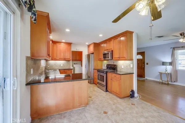 $3,800 | 10321 Courtright Road, Stanton, CA 90680