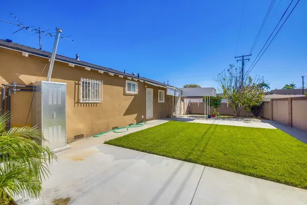 $3,800 | 10321 Courtright Road, Stanton, CA 90680