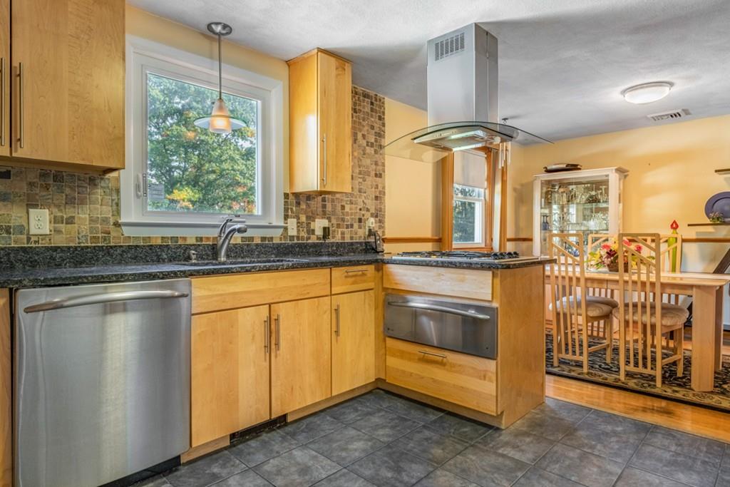 66 Wyman Road Billerica, MA 01821 - Photo 15 of 41 Gallery Image 15