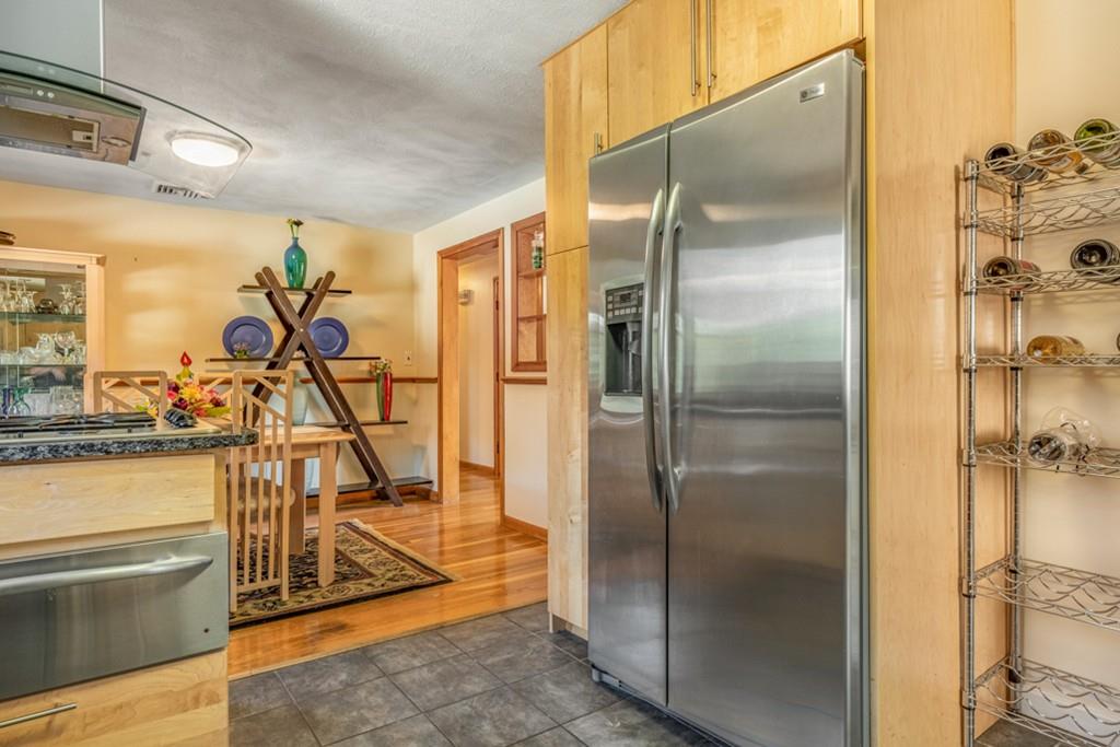66 Wyman Road Billerica, MA 01821 - Photo 16 of 41 Gallery Image 16