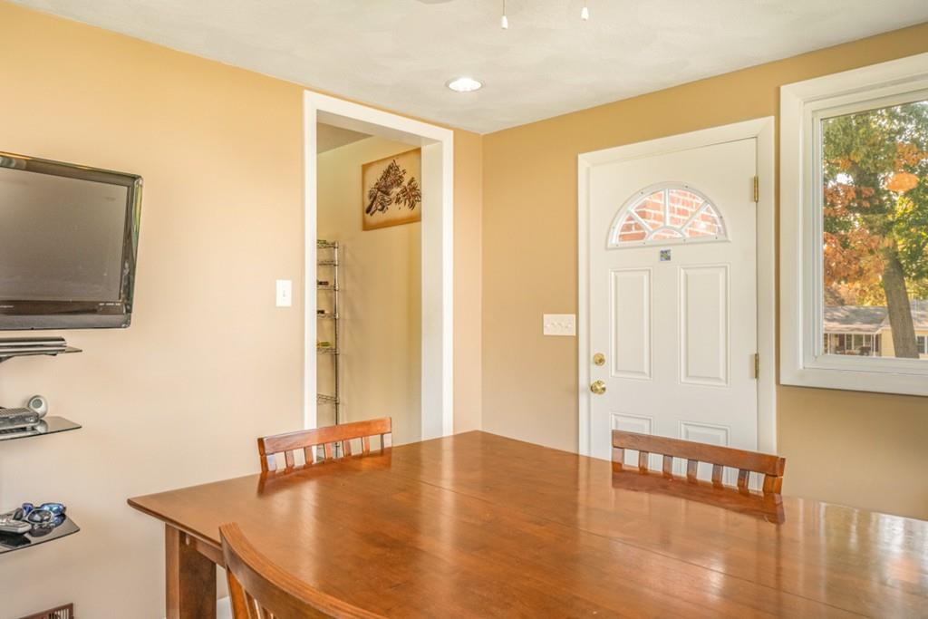 66 Wyman Road Billerica, MA 01821 - Photo 18 of 41 Gallery Image 18