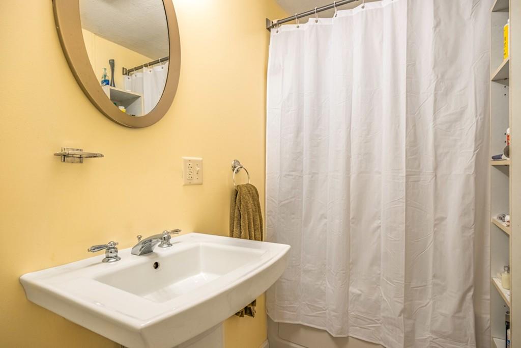 66 Wyman Road Billerica, MA 01821 - Photo 35 of 41 Gallery Image 35