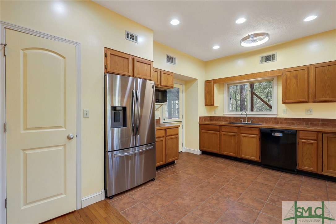 265 Phillipsville Road Fleming, GA 31309 - Photo 20 of 42