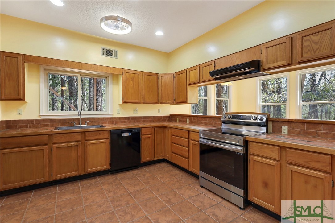 265 Phillipsville Road Fleming, GA 31309 - Photo 21 of 42
