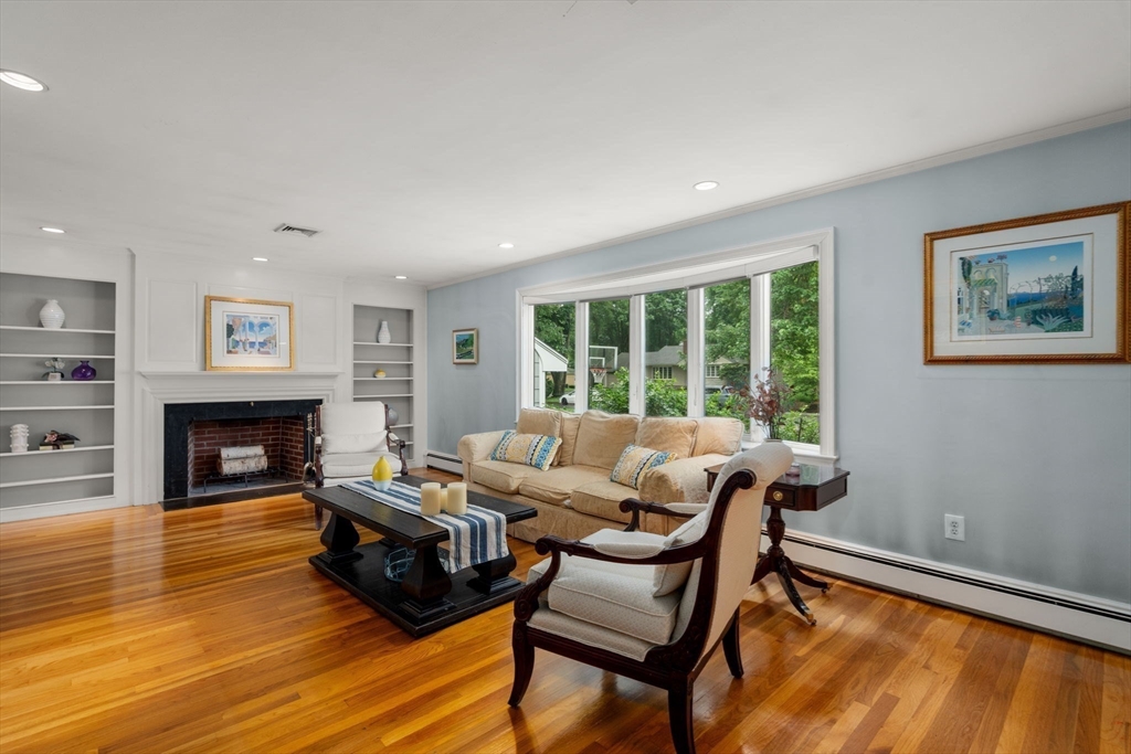 74 Spring Valley Road Belmont, MA 02478 - Photo 5 of 41