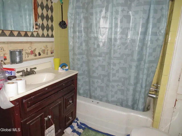 $99,000 | 17 Wells Street, Johnstown, NY 12095