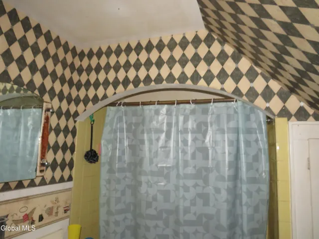 $99,000 | 17 Wells Street, Johnstown, NY 12095