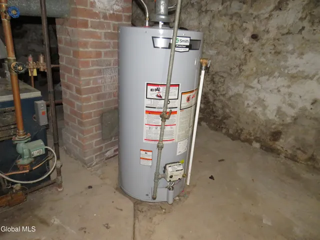 $99,000 | 17 Wells Street, Johnstown, NY 12095