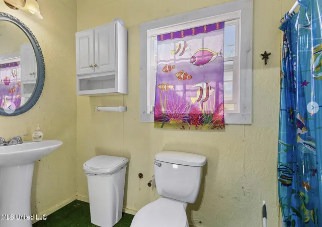 $2,000 | 10008 Willow Street, Bay St. Louis, MS 39520