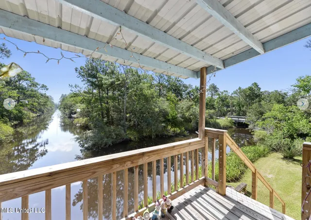 $2,000 | 10008 Willow Street, Bay St. Louis, MS 39520