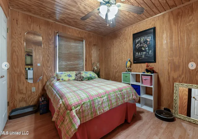 $2,000 | 10008 Willow Street, Bay St. Louis, MS 39520