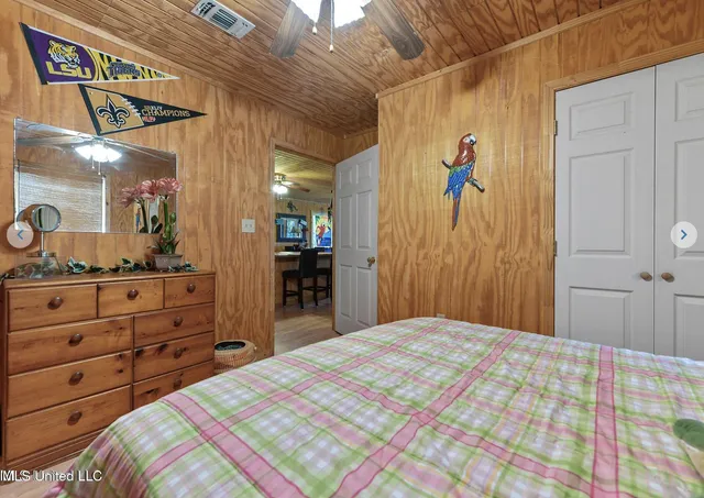 $2,000 | 10008 Willow Street, Bay St. Louis, MS 39520