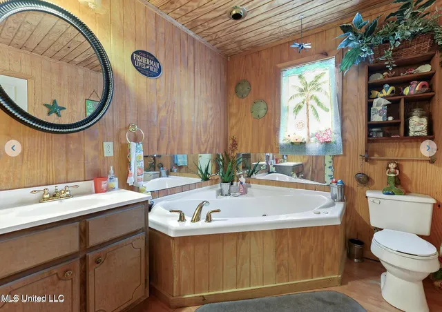 $2,000 | 10008 Willow Street, Bay St. Louis, MS 39520