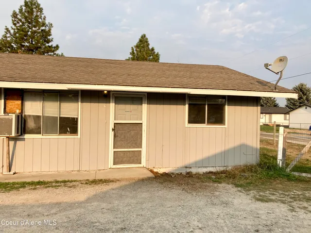 $800,000 | 1809 East 3rd Avenue, Post Falls, ID 83854