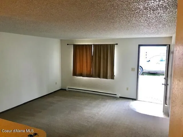 $800,000 | 1809 East 3rd Avenue, Post Falls, ID 83854