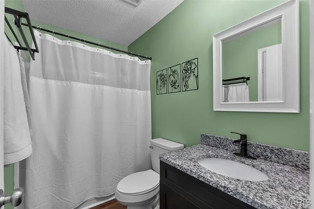 $240,000 | 222 Oaklane Drive, Cape Girardeau, MO 63701