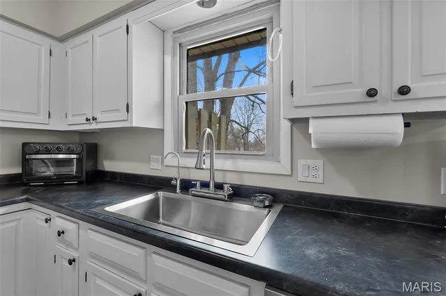 $240,000 | 222 Oaklane Drive, Cape Girardeau, MO 63701