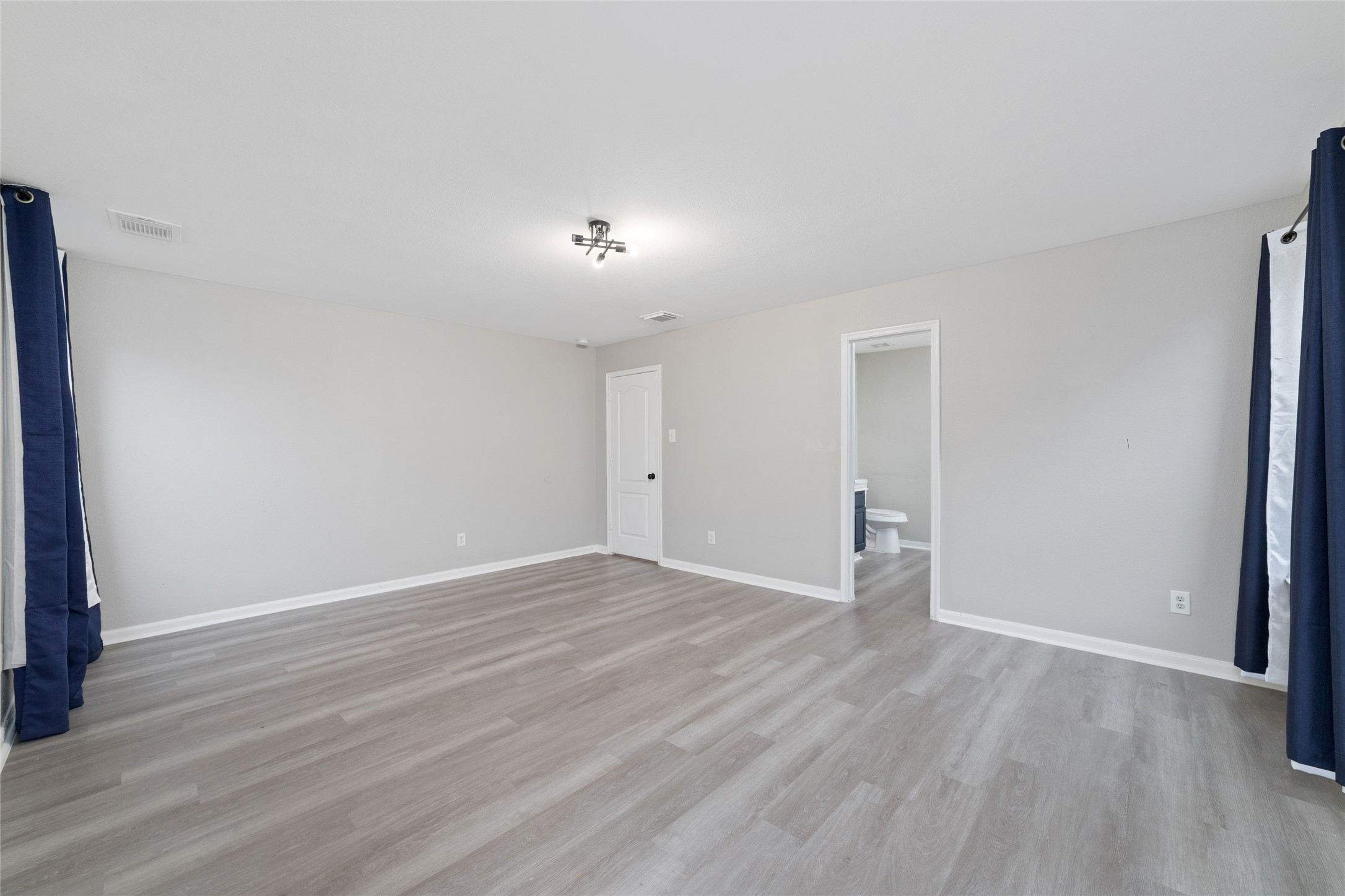 527 Remington Point Court Houston, TX 77073 - Photo 16 of 25