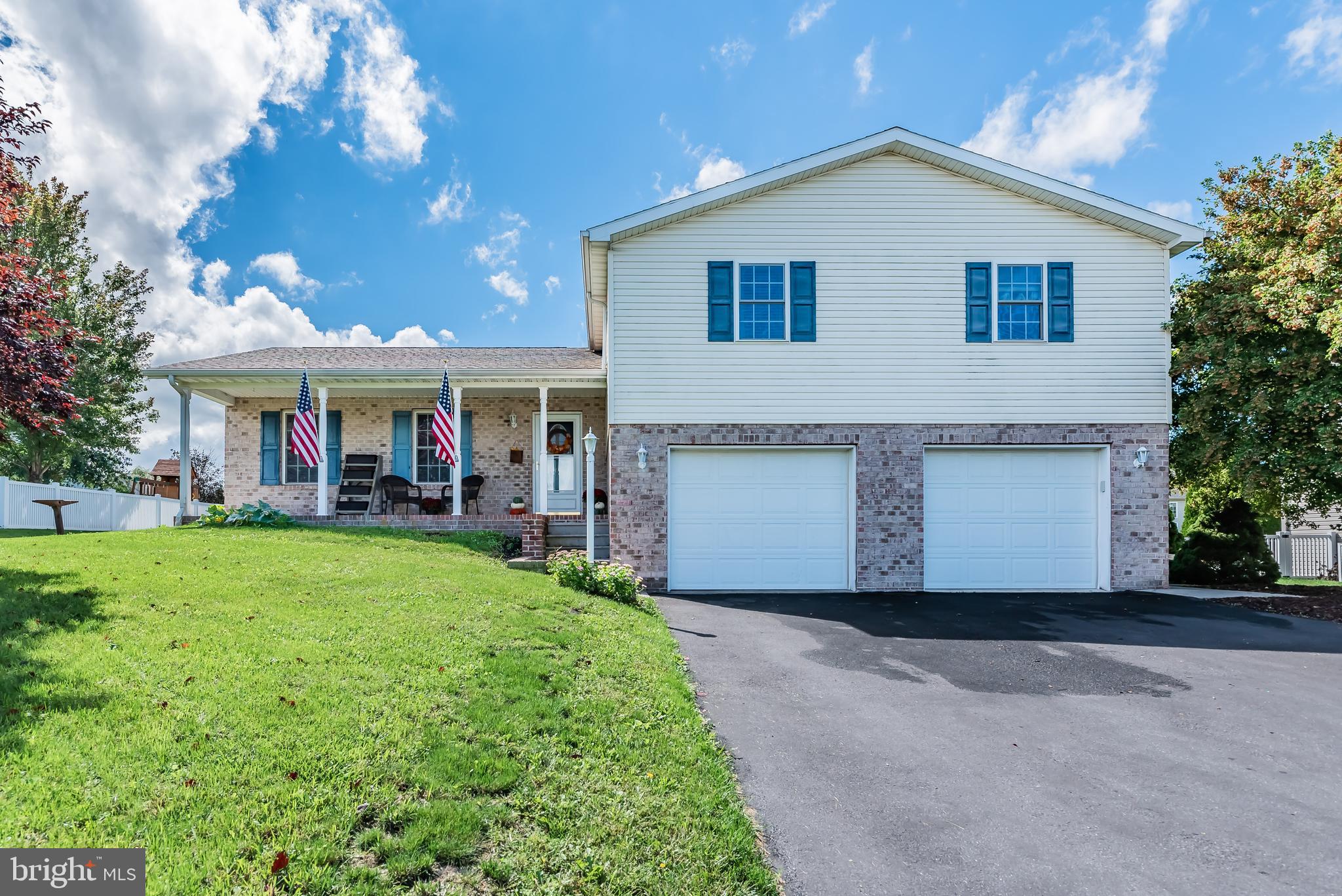 1598 Leafmore Road Chambersburg, PA 17202 - Photo 1 of 37 Gallery Image 1