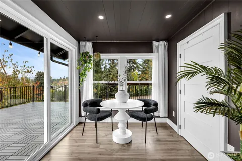 $670,000 | 205 South Hillhurst Road, Ridgefield, WA 98642