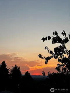 $670,000 | 205 South Hillhurst Road, Ridgefield, WA 98642