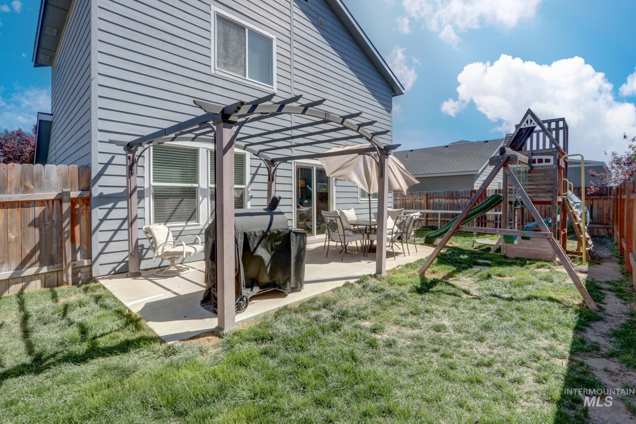13593 Cocoa Beach Street Caldwell, ID 83607 - Photo 9 of 34