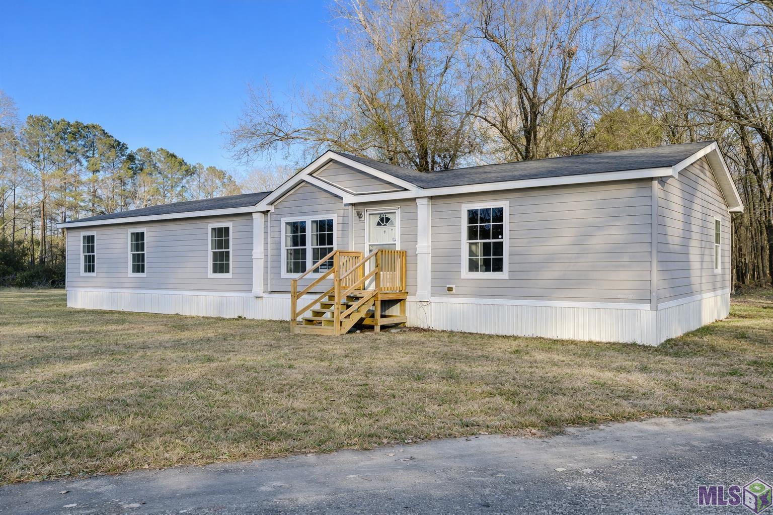 227 Varvarosky Road Deville, LA 71328 - Photo 2 of 11