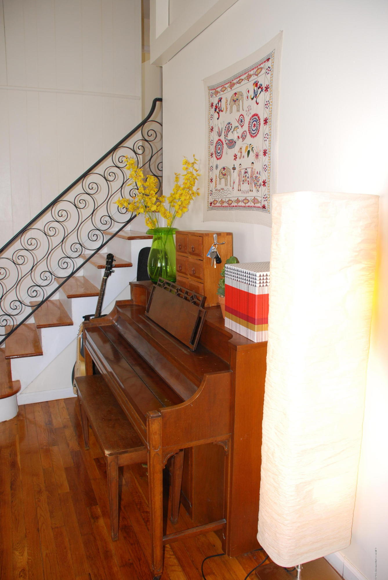 5 Fairmount Road Holmdel, NJ 07733 - Photo 8 of 19 a bedroom with table and chairs