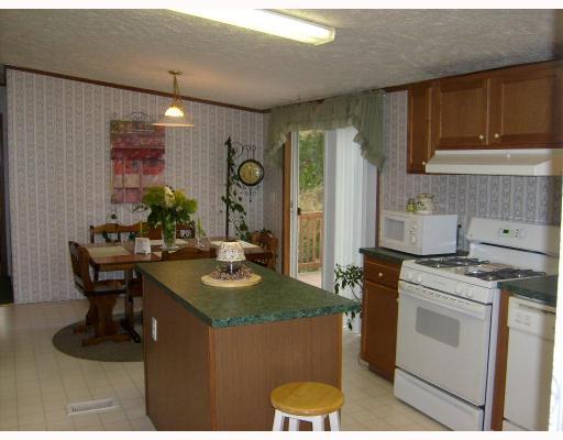 951 Flatwoods Road Vanderbilt, PA 15486 - Photo 3 of 8 Kitchen.