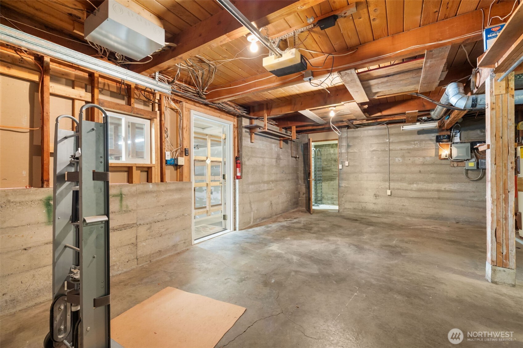 5230 Southeast Sedgwick Road Port Orchard, WA 98367 - Photo 9 of 40 Gallery Image 9