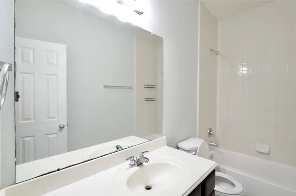 $2,800 | 3931 Medici Court, Missouri City, TX 77459