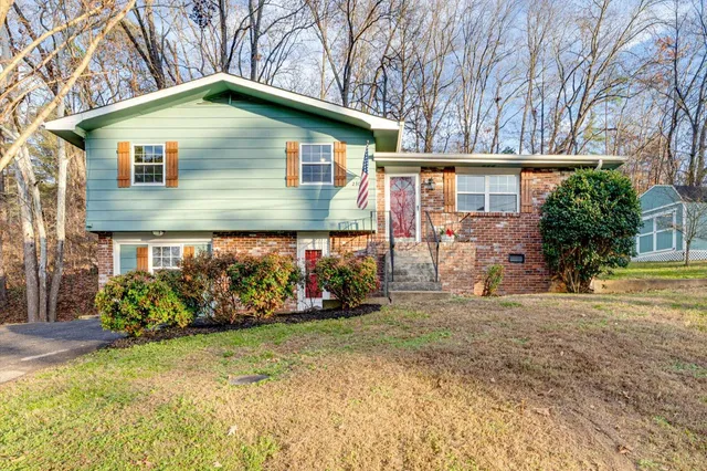 $279,900 | 230 Pierce Drive, Ringgold, GA 30736