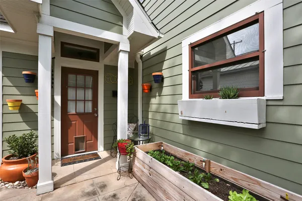 $1,400 | 1227 Harvard Street, Unit 1/2, Houston, TX 77008