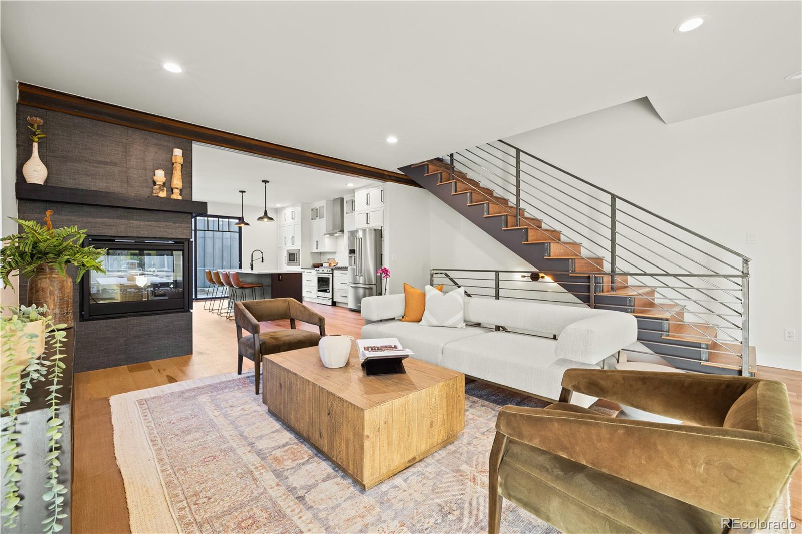 3924 Stuart Street Denver, CO 80212 - Photo 3 of 37