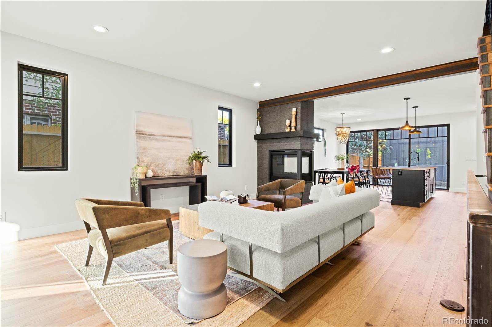 3924 Stuart Street Denver, CO 80212 - Photo 4 of 37