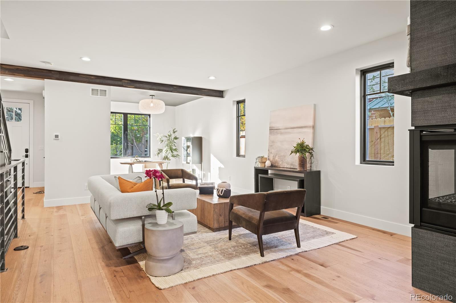 3924 Stuart Street Denver, CO 80212 - Photo 6 of 37