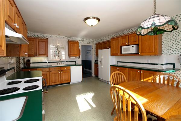 496 Waverley Oaks Road Waltham, MA 02452 - Photo 3 of 30 Gallery Image 3