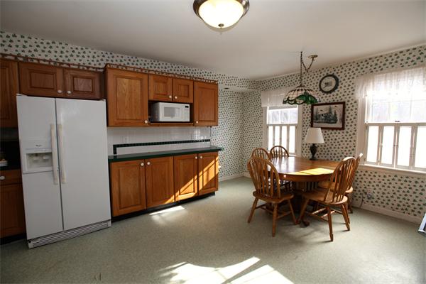 496 Waverley Oaks Road Waltham, MA 02452 - Photo 5 of 30 Gallery Image 5