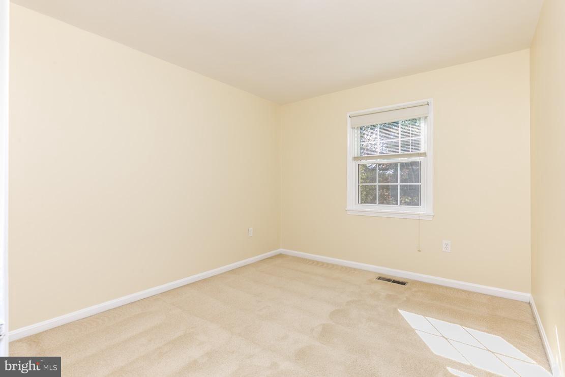 8082 Powderbrook Lane Springfield, VA 22153 - Photo 17 of 24 Bedroom