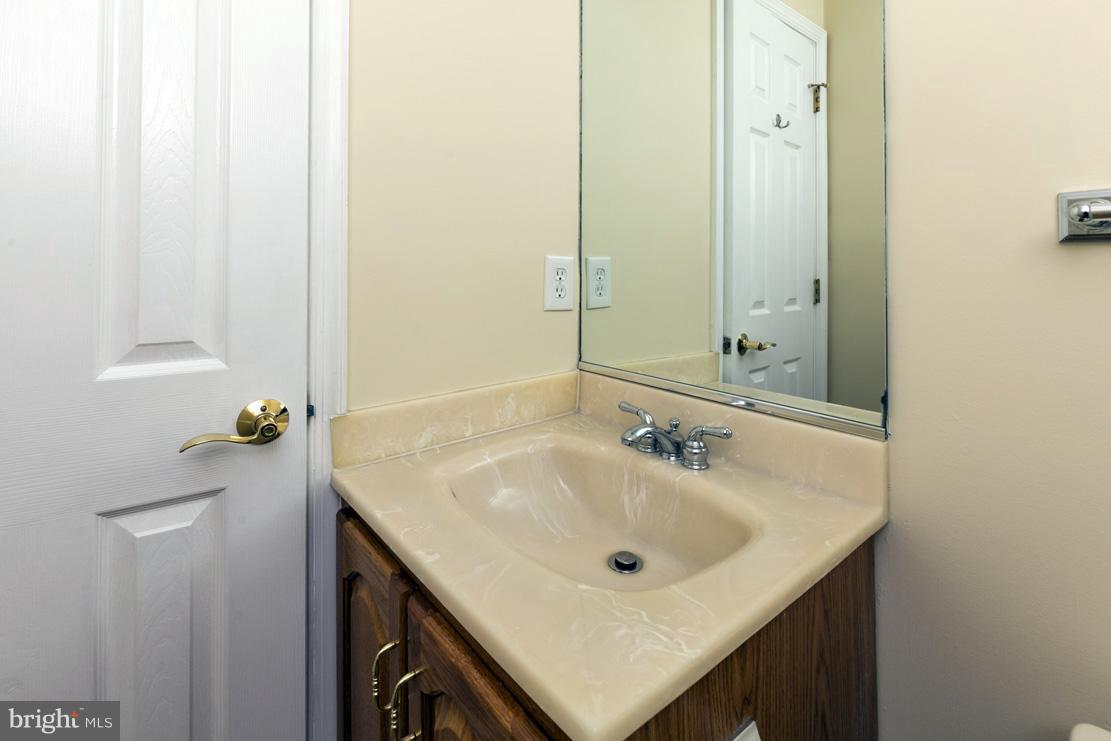 8082 Powderbrook Lane Springfield, VA 22153 - Photo 10 of 24 Bedroom