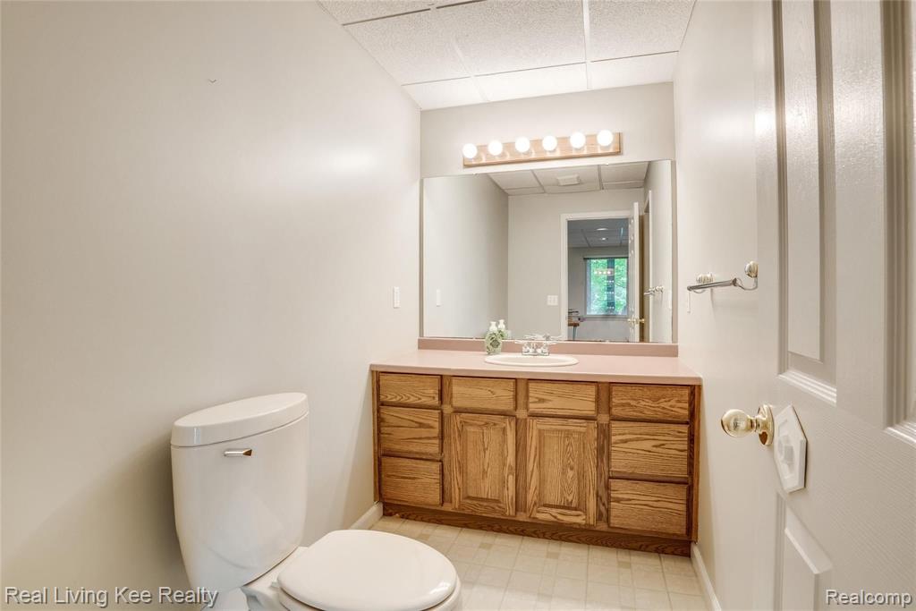 6368 Peach Tree Court Rochester Hills, MI 48306 - Photo 50 of 54