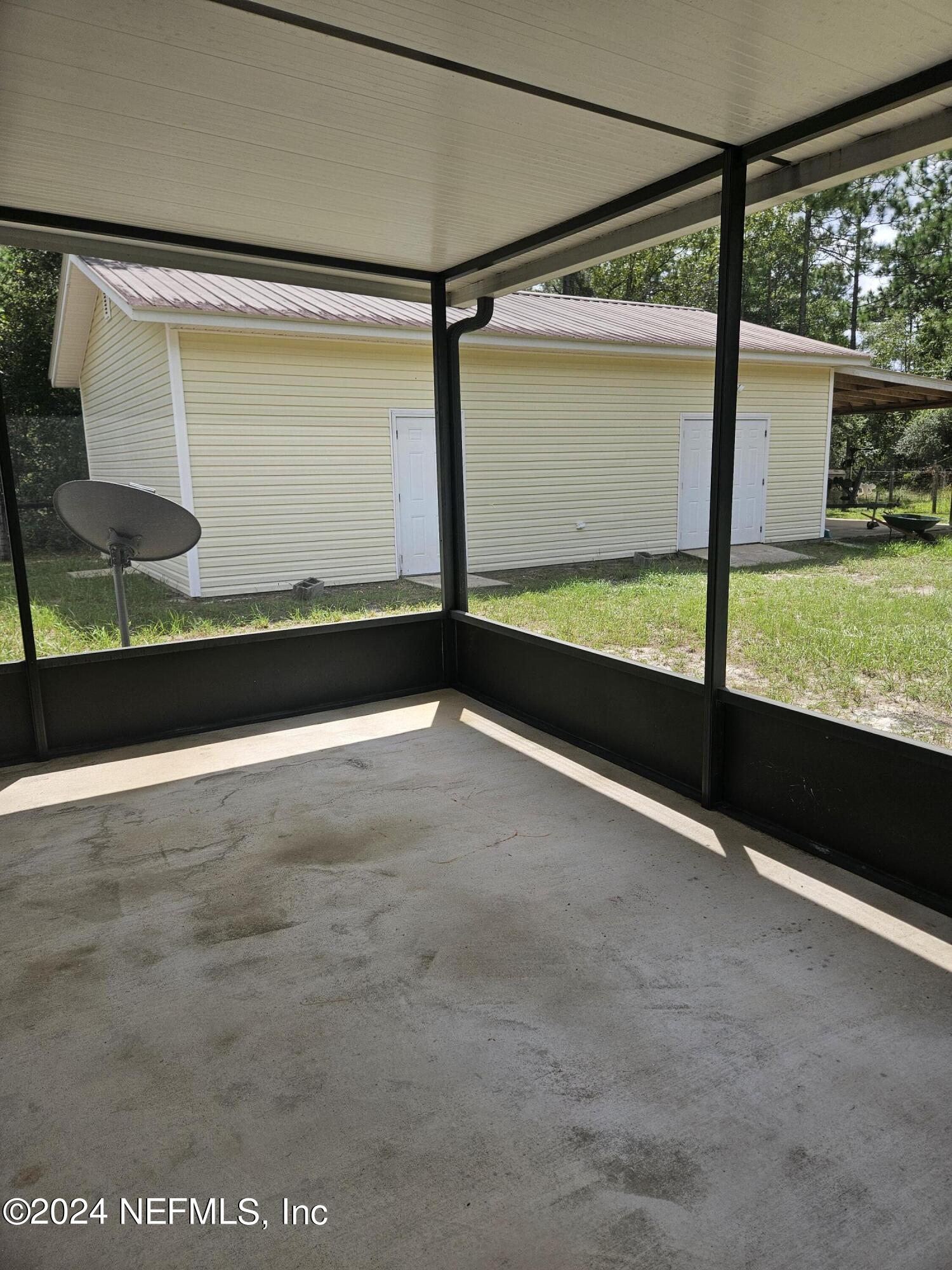 6752 Spring Lake Road Keystone Heights, FL 32656 - Photo 16 of 19 20240905_142352