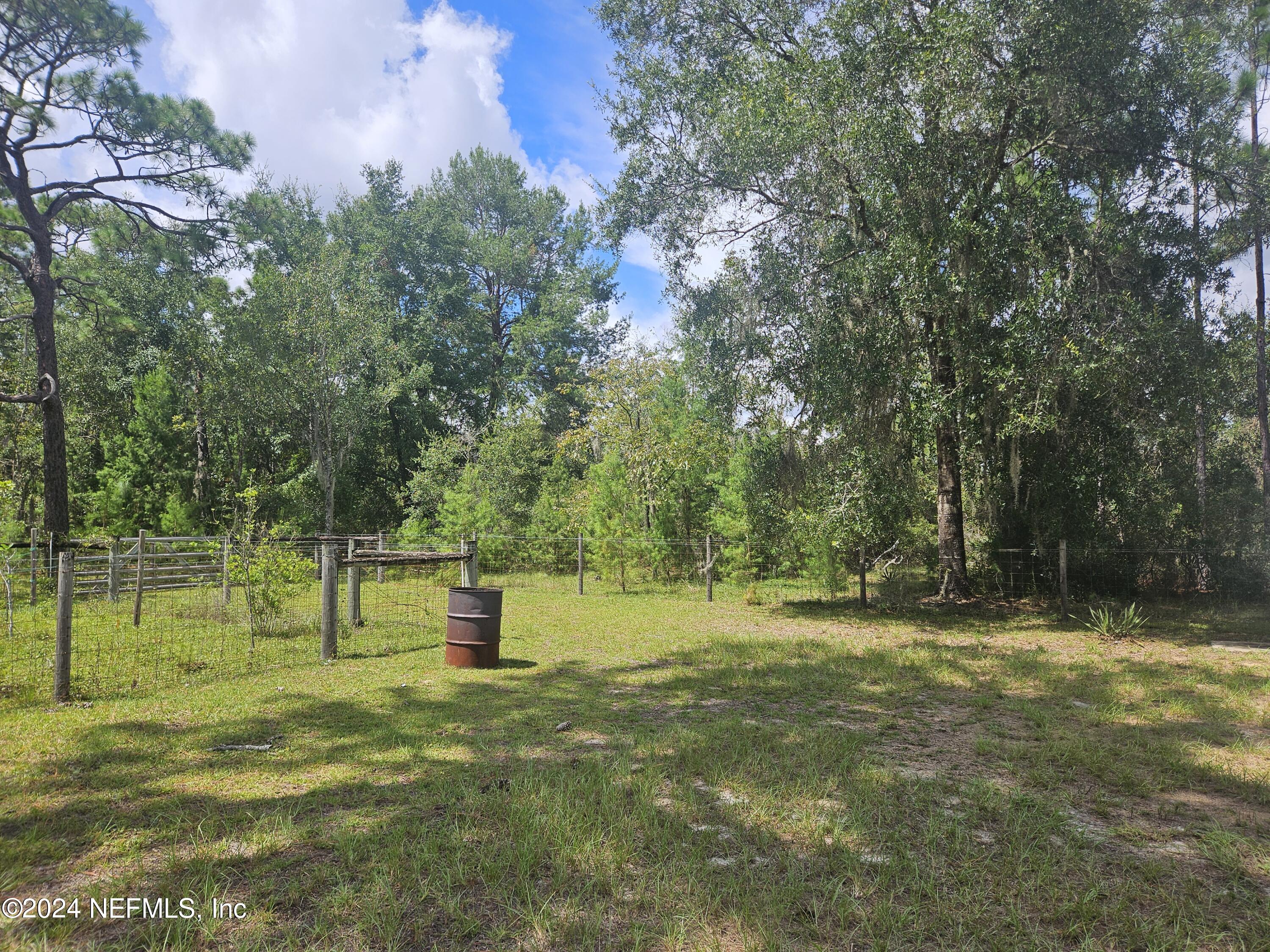 6752 Spring Lake Road Keystone Heights, FL 32656 - Photo 3 of 19 20240905_142125