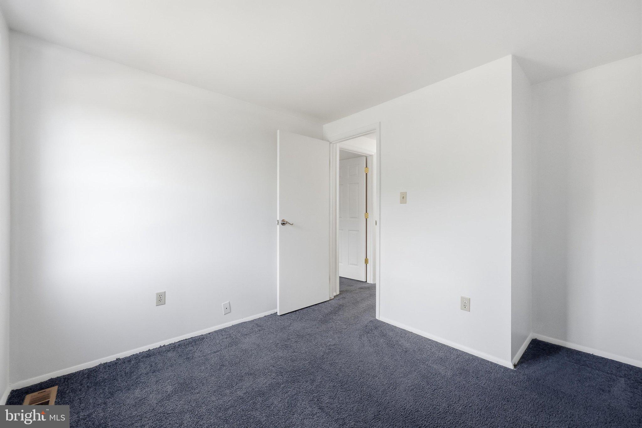 17676 Kohlhoss Road Poolesville, MD 20837 - Photo 31 of 46 OLIA7810