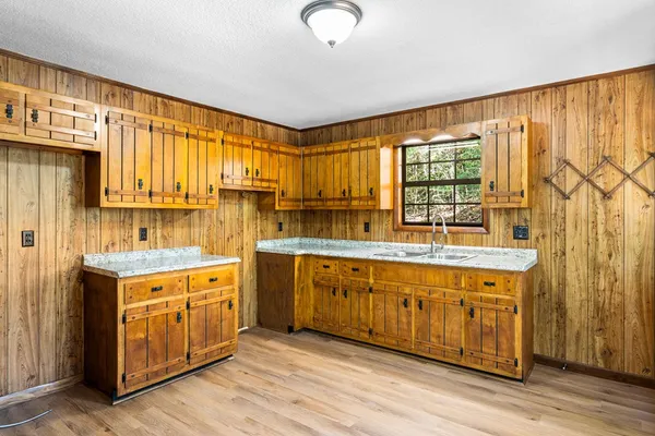 $279,000 | 33 Hundred Acre Woods Drive, Murphy, NC 28906