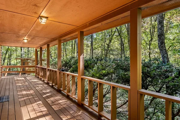 $279,000 | 33 Hundred Acre Woods Drive, Murphy, NC 28906