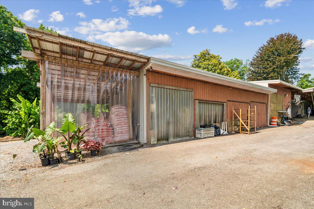 Old Mitchellville Road Bowie, MD 20716 - Photo 49 of 102 4 bay truck garage and covered storage