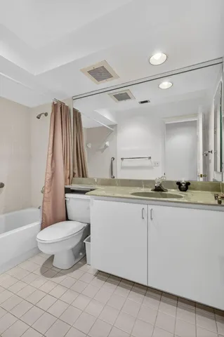 a view of house with backyard