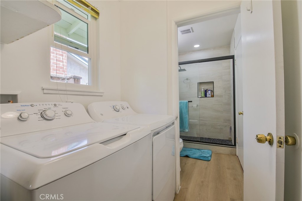 14537 Gandesa Road La Mirada, CA 90638 - Photo 27 of 41 Laundry Room